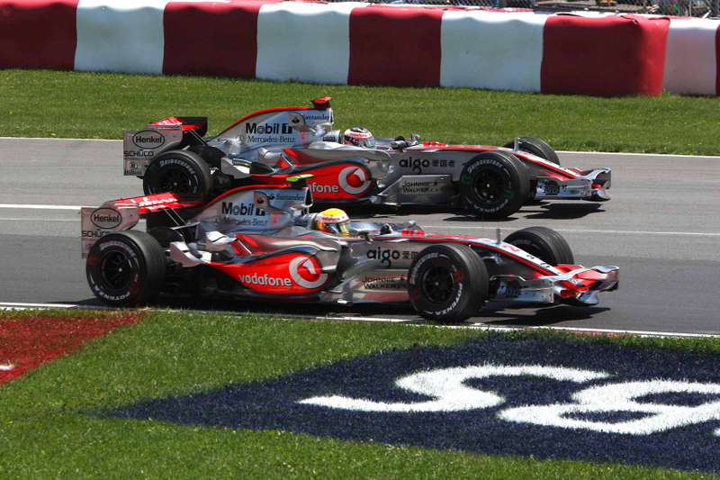 Illustration for article titled Ten Notoriously Bad Formula One Career MovesÂ